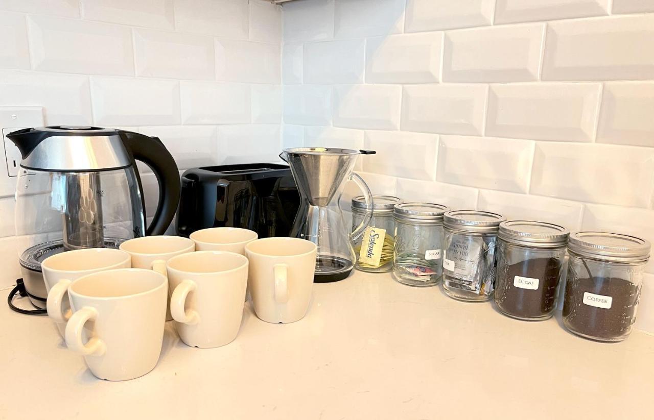 Heart Of Hollywood Apartment - 2Bed 2Bath ロサンゼルス エクステリア 写真