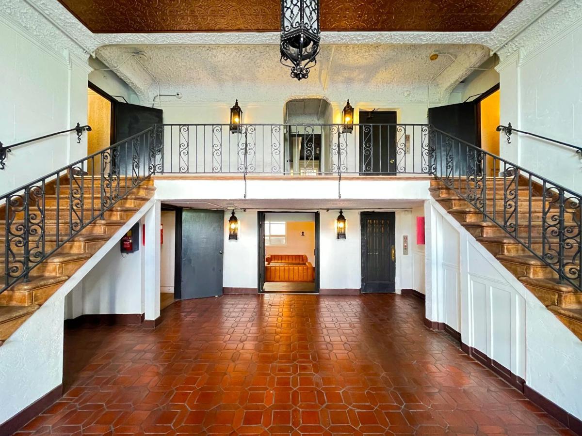 Heart Of Hollywood Apartment - 2Bed 2Bath ロサンゼルス エクステリア 写真